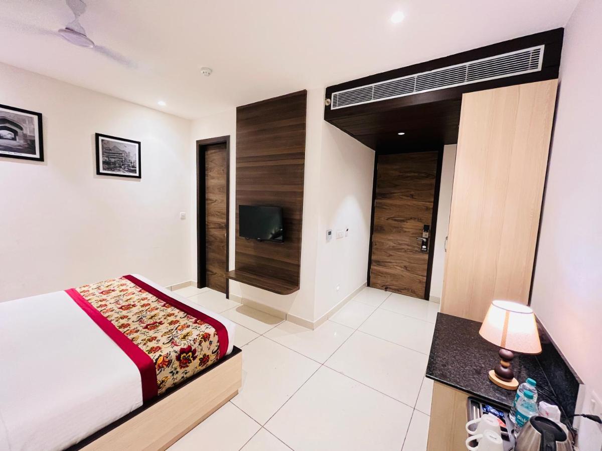 Hotel The Savode - Just 2 Mins From Golden Temple Amritsar Eksteriør billede